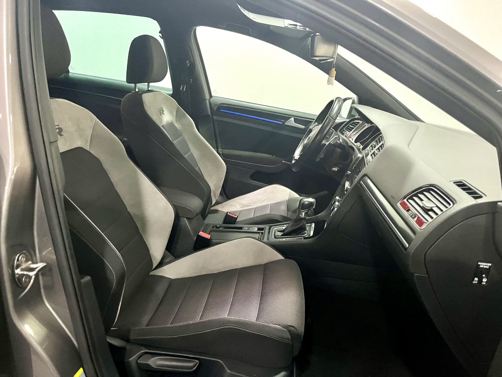 Volkswagen Golf VII R BMT 4Motion foto 16