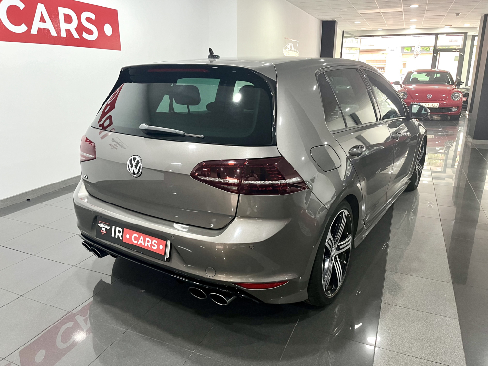 Volkswagen Golf VII R BMT 4Motion foto 8