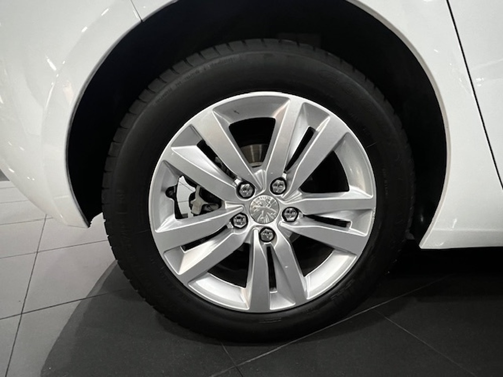 Peugeot 308 Style foto 12