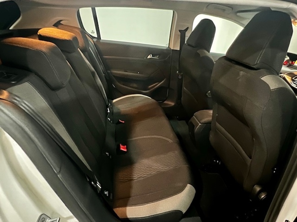 Peugeot 308 Style foto 21