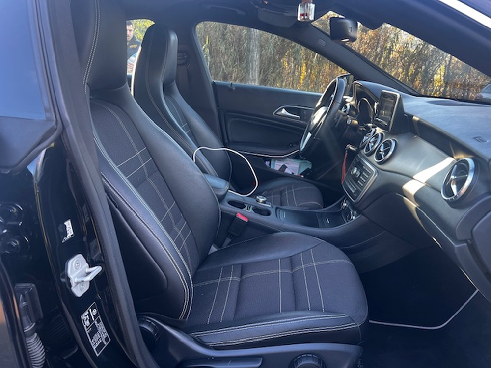 Mercedes-Benz Clase CLA CLA 200 CDI / d (117.908) foto 26