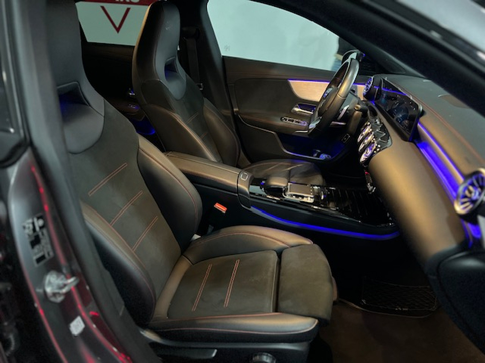 Mercedes-Benz Clase CLA CLA 200 (118.387) foto 23