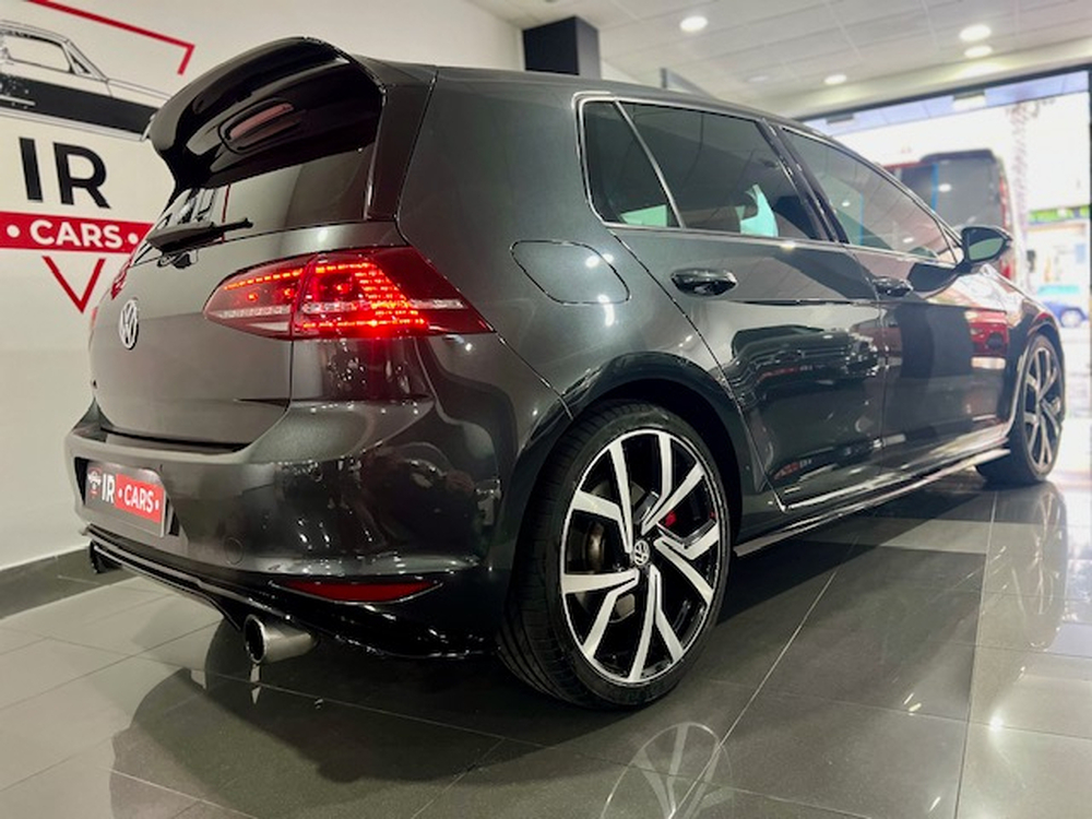 Volkswagen Golf VII GTI Clubsport BMT foto 13