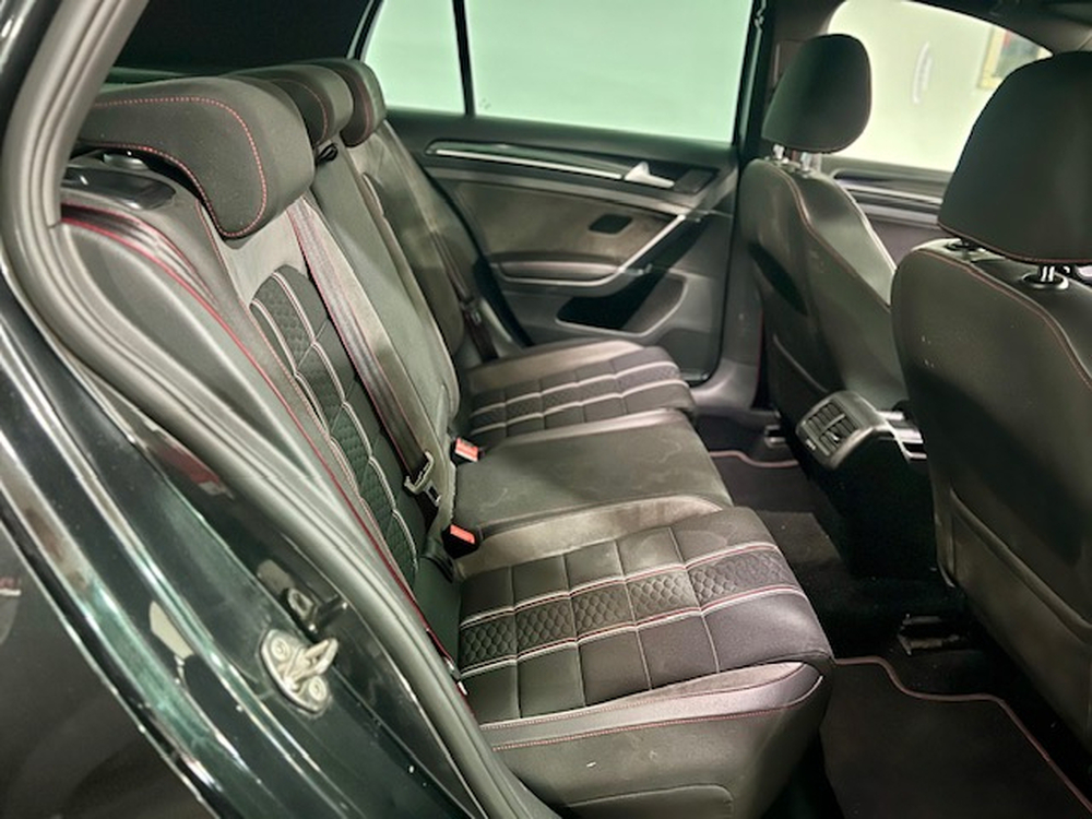 Volkswagen Golf VII GTI Clubsport BMT foto 18