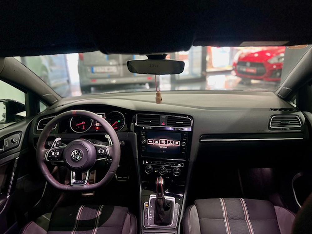 Volkswagen Golf VII GTI Clubsport BMT foto 7