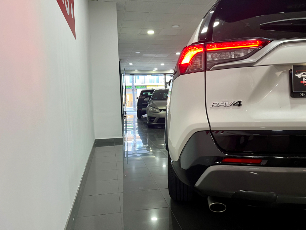Toyota RAV 4 Hybrid 4x2 Feel! foto 24