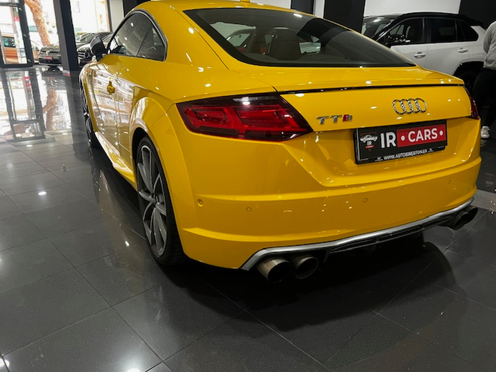 Audi TT TTS foto 10