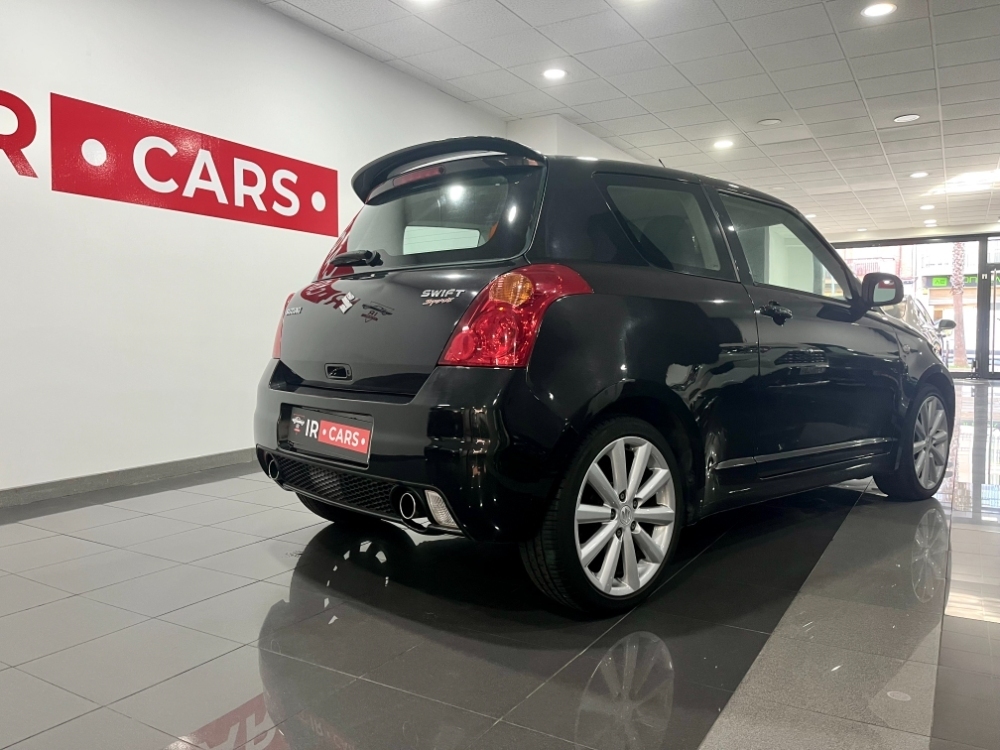 Suzuki Swift Sport foto 13