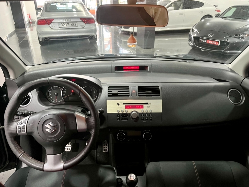 Suzuki Swift Sport foto 18
