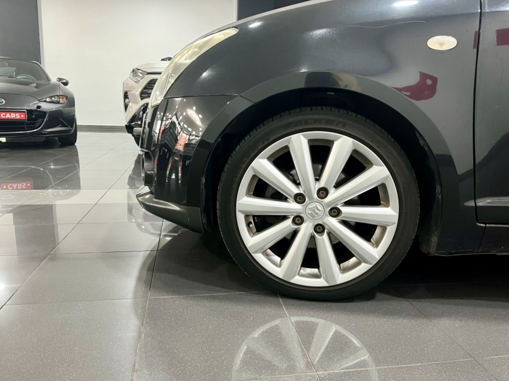 Suzuki Swift Sport foto 23