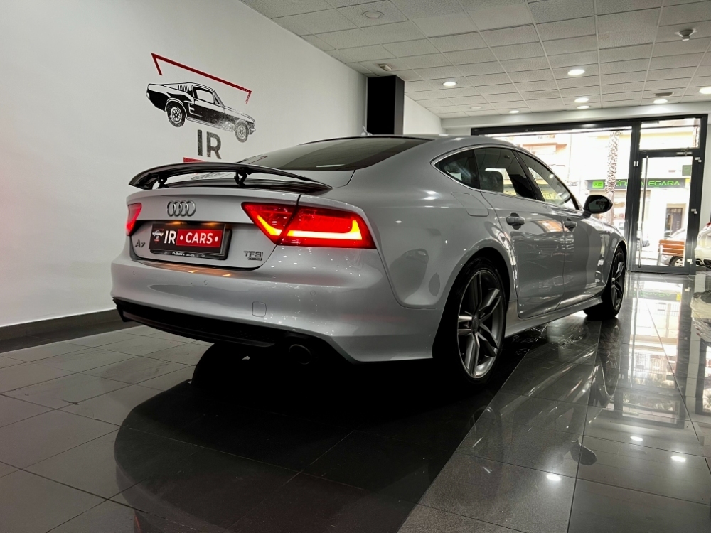 Audi A7 Sportback 3.0 TFSI quattro foto 16