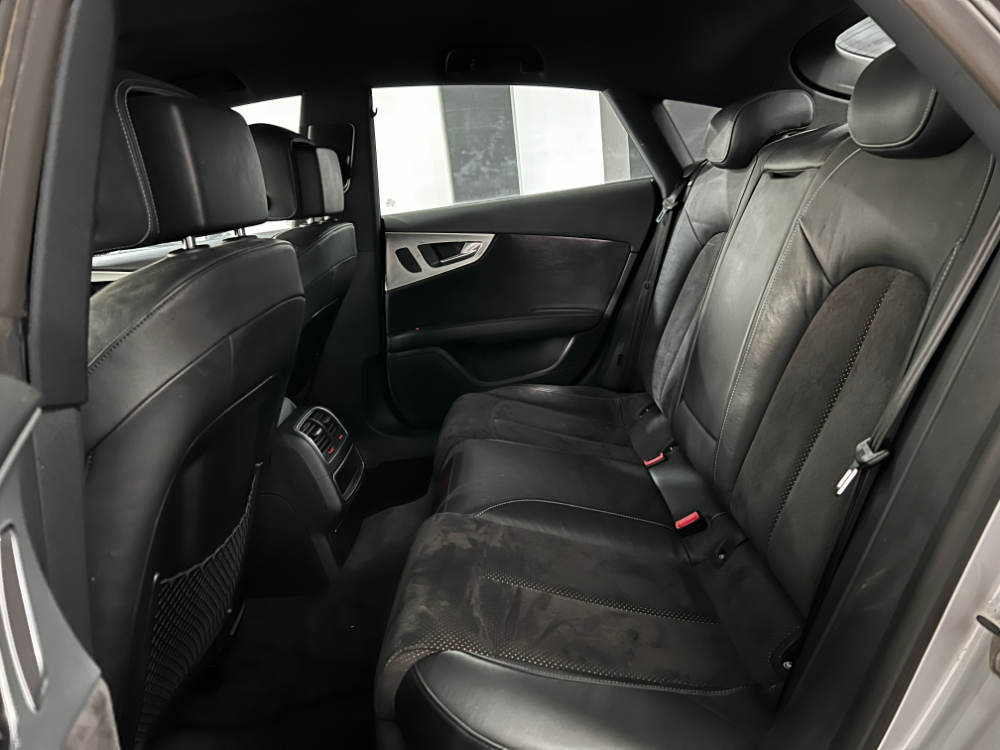 Audi A7 Sportback 3.0 TFSI quattro foto 19