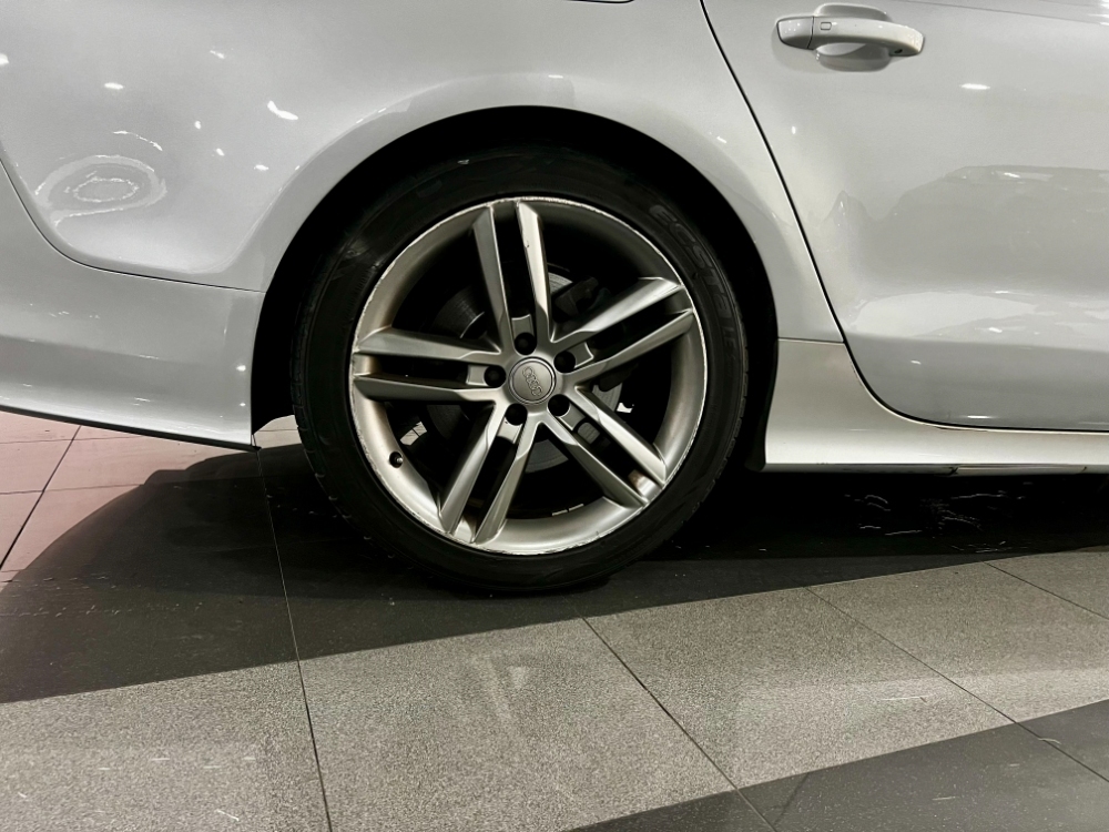 Audi A7 Sportback 3.0 TFSI quattro foto 23