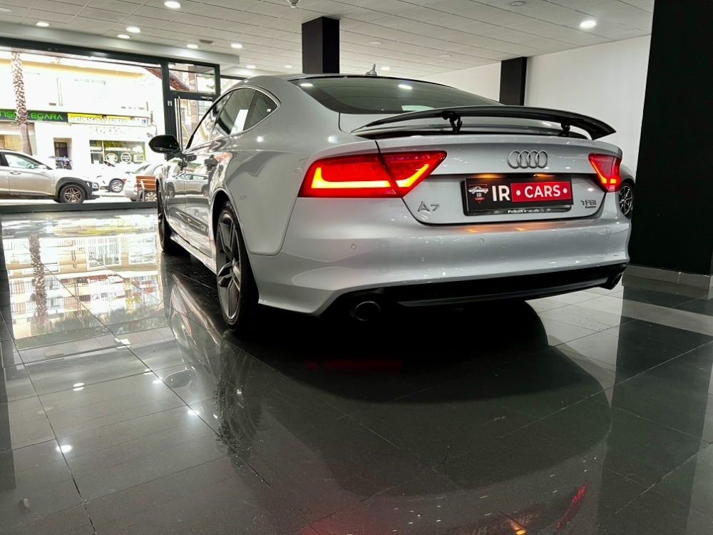 Audi A7 Sportback 3.0 TFSI quattro foto 8