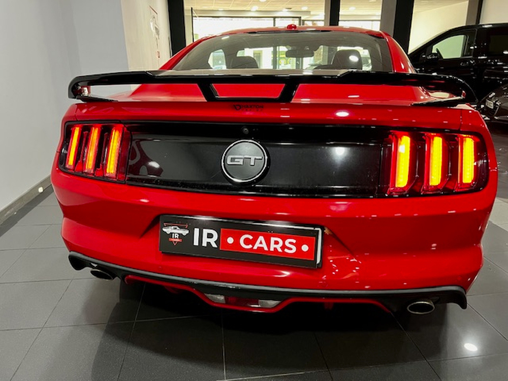 Ford Mustang GT foto 14