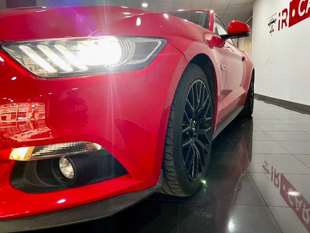 Ford Mustang GT foto 20