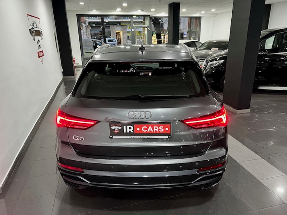 Audi Q3 35 TFSI S line foto 12