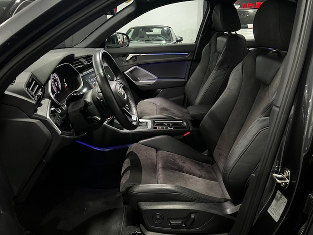 Audi Q3 35 TFSI S line foto 16