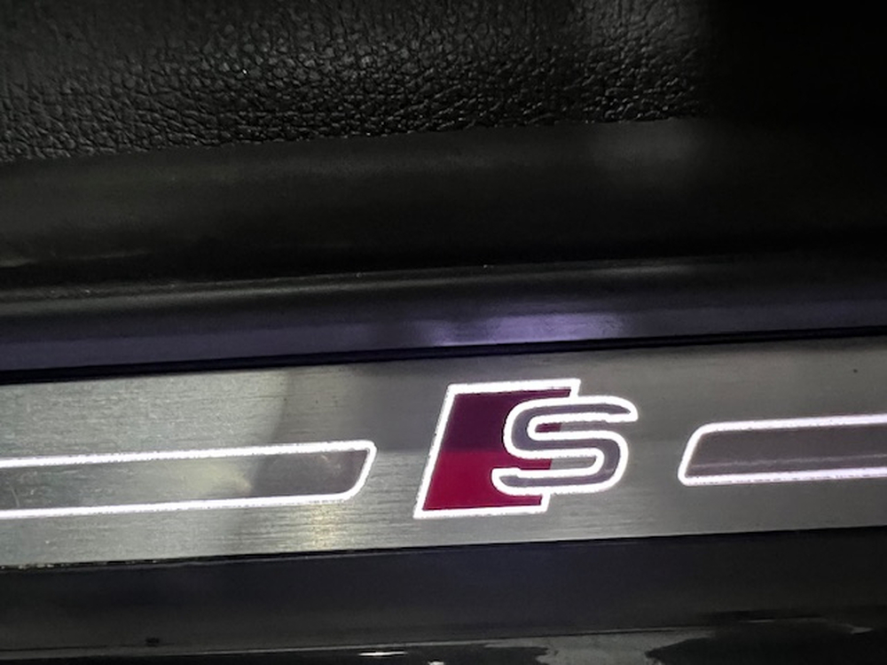 Audi Q3 35 TFSI S line foto 24