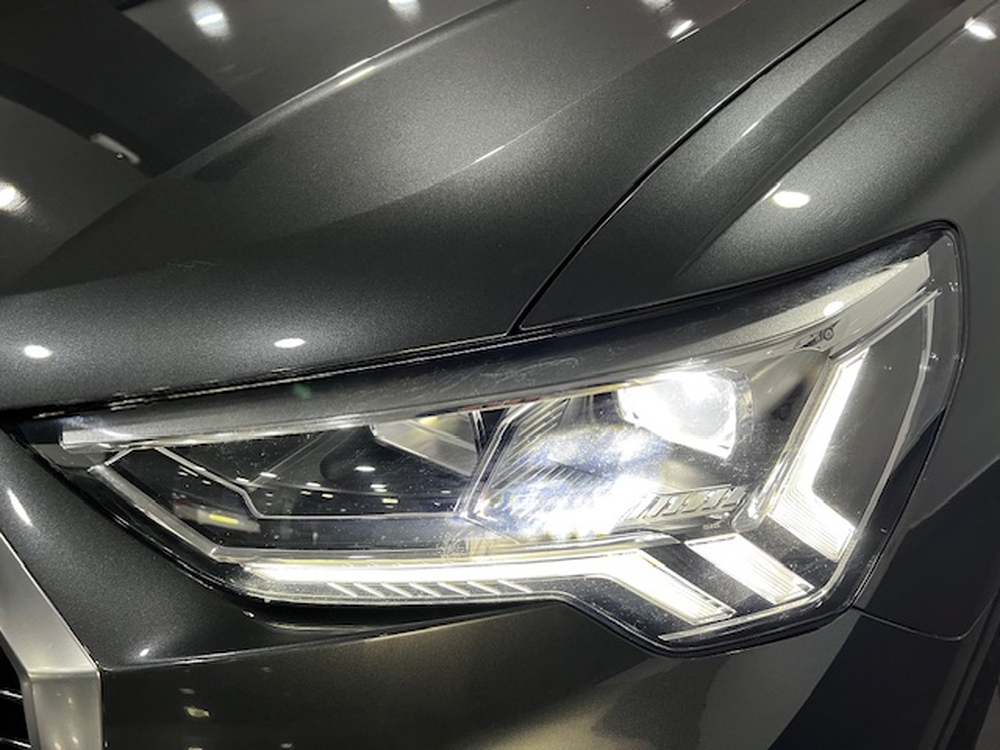 Audi Q3 35 TFSI S line foto 26