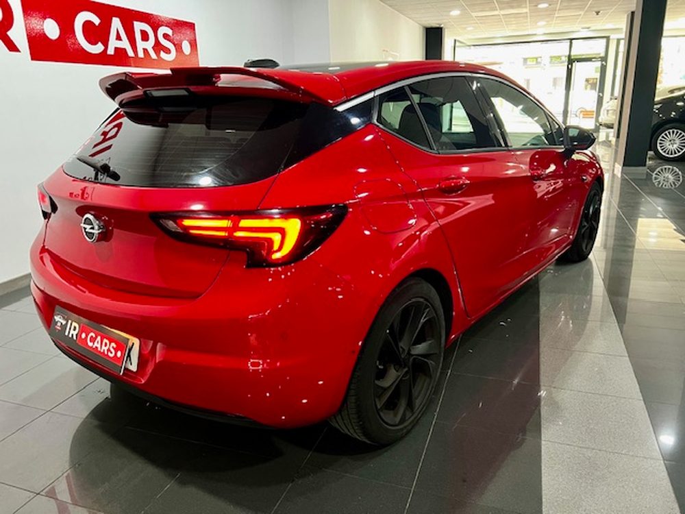 Opel Astra Dynamic foto 22