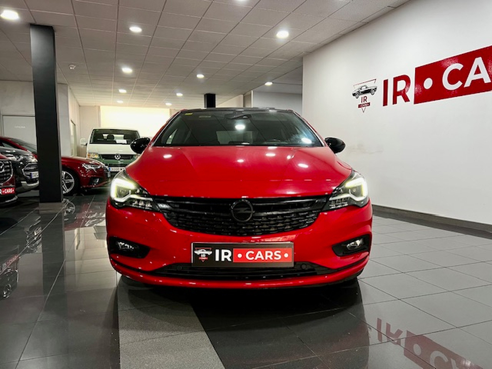 Opel Astra Dynamic foto 24