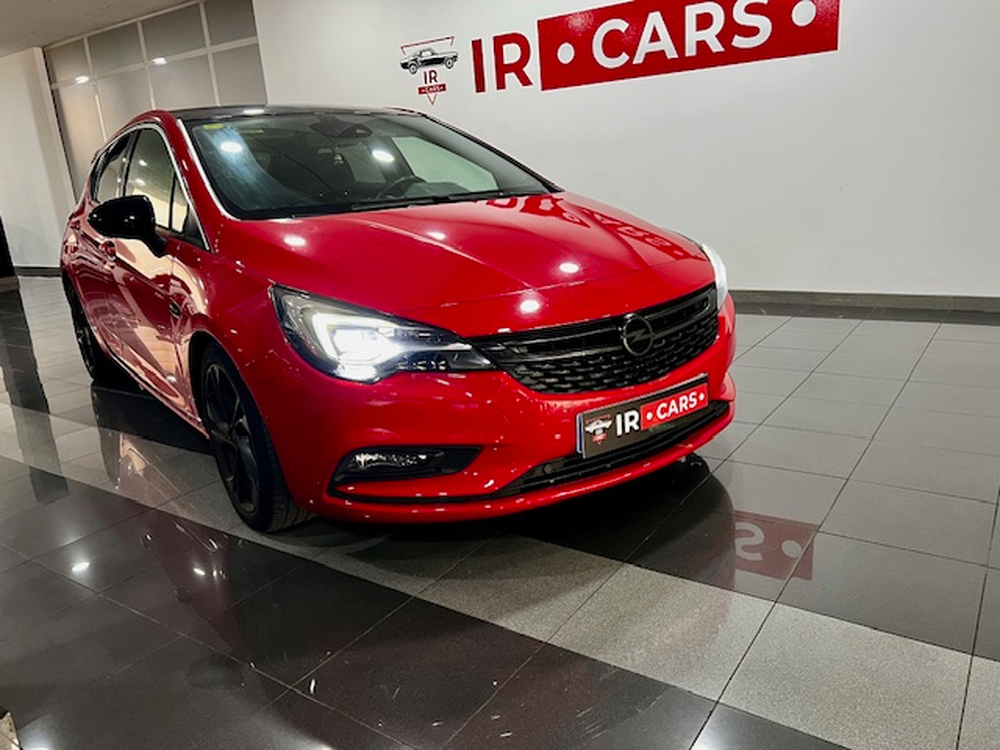 Opel Astra Dynamic foto 6