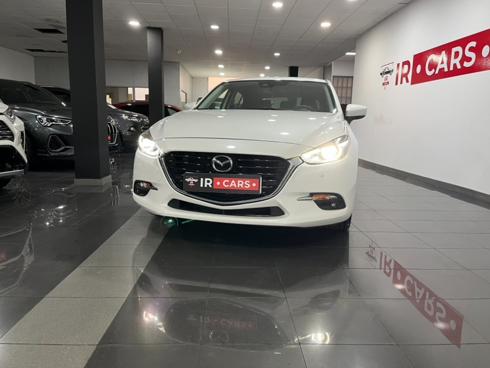 Mazda 3 Luxury foto 4