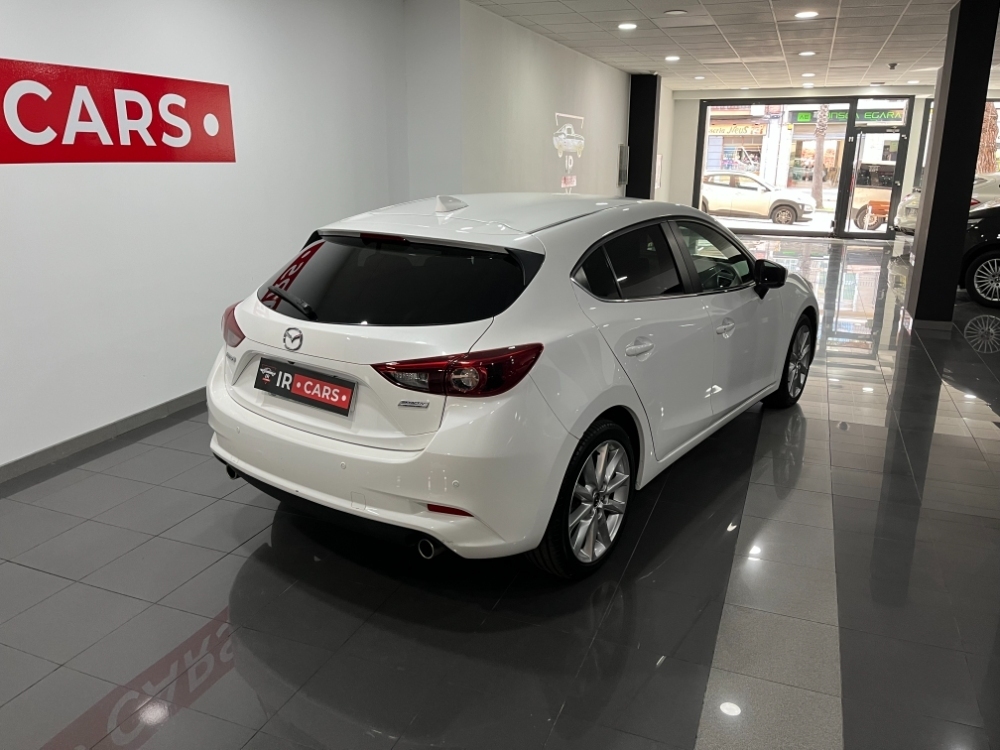 Mazda 3 Luxury foto 6