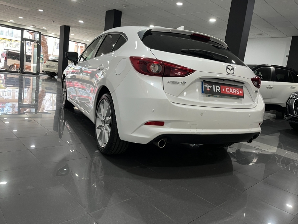 Mazda 3 Luxury foto 10