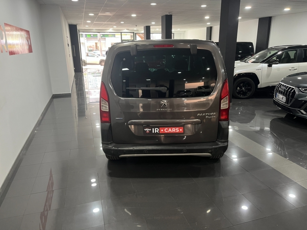 Peugeot Partner Outdoor foto 12