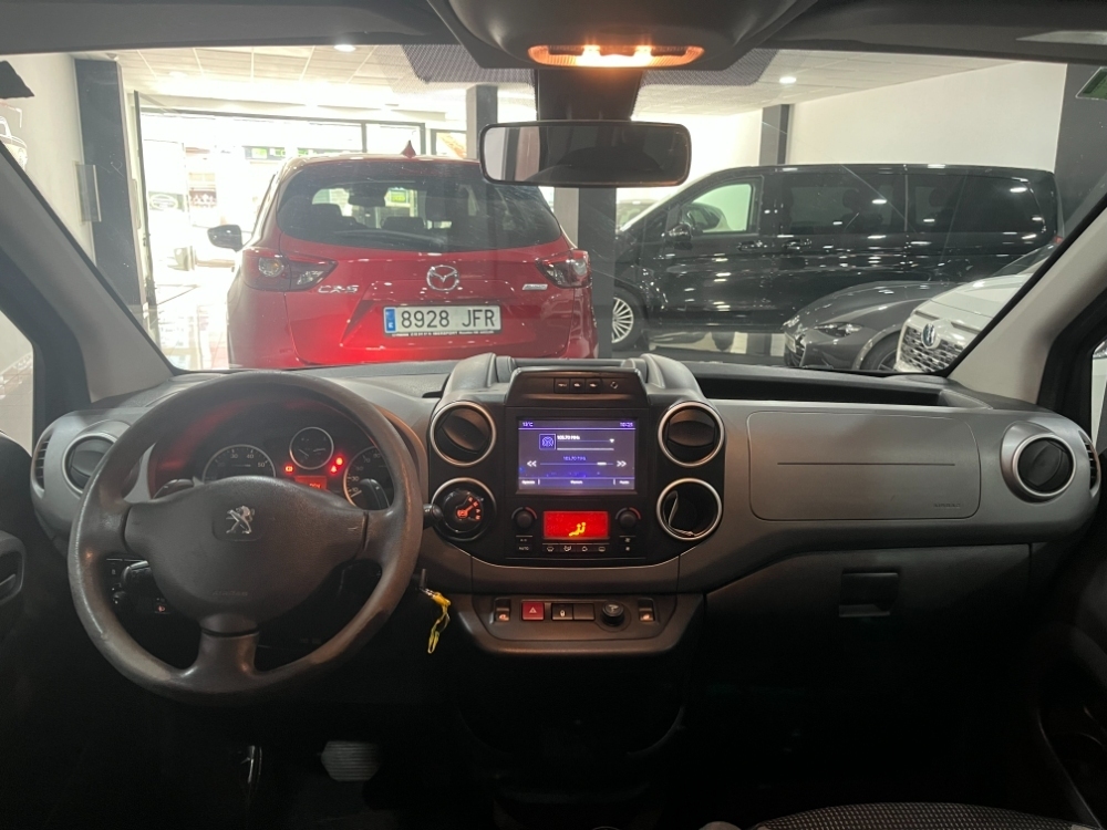 Peugeot Partner Outdoor foto 17