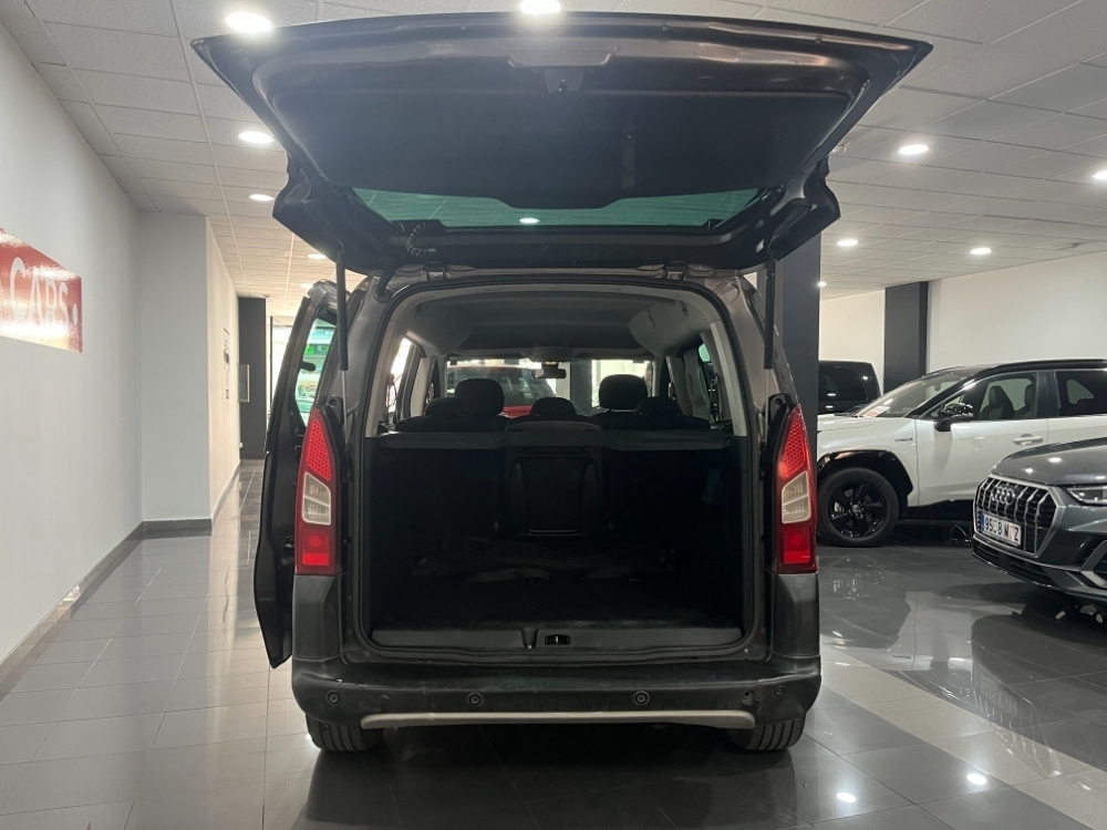 Peugeot Partner Outdoor foto 23