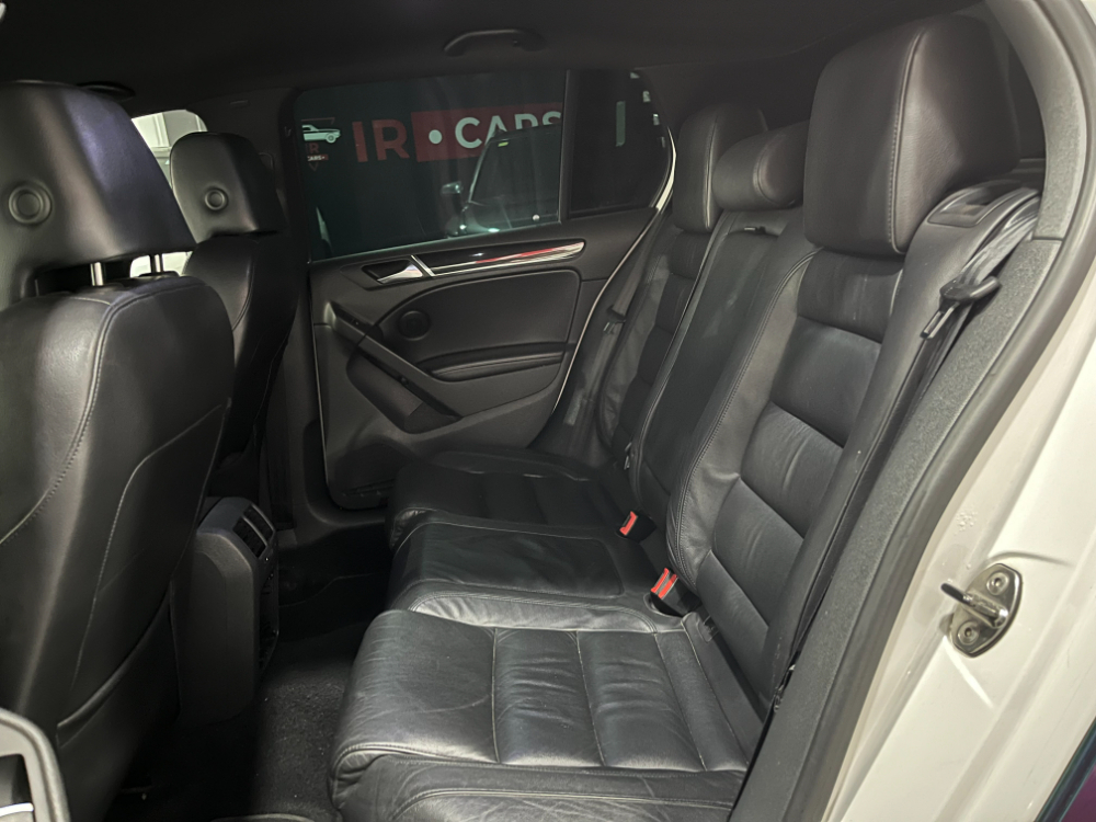 Volkswagen Golf VI GTI foto 13