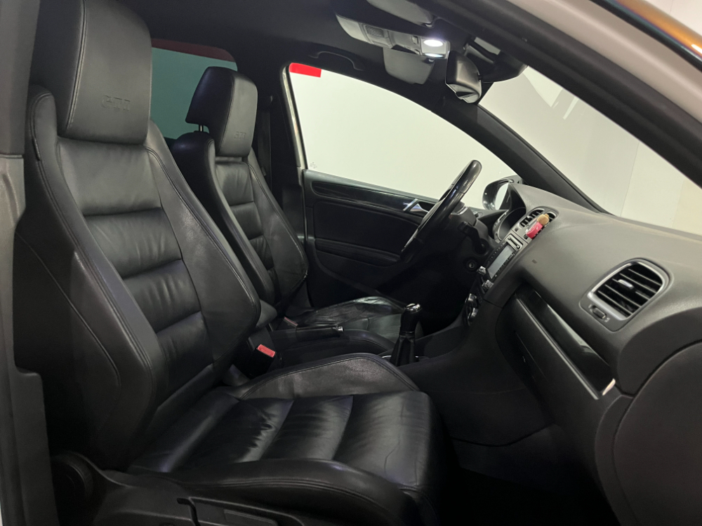 Volkswagen Golf VI GTI foto 9