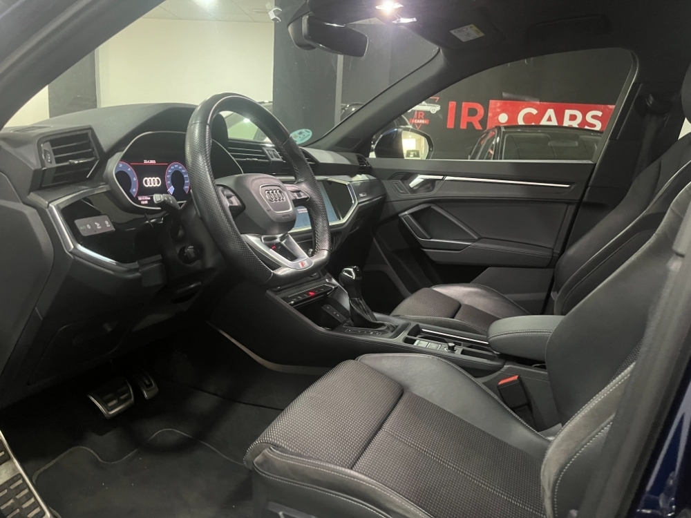 Audi Q3 35 TDI S line foto 3