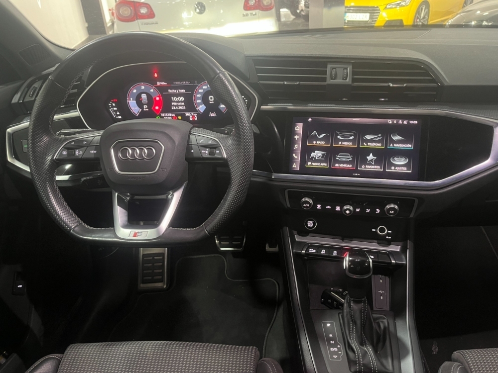 Audi Q3 35 TDI S line foto 17