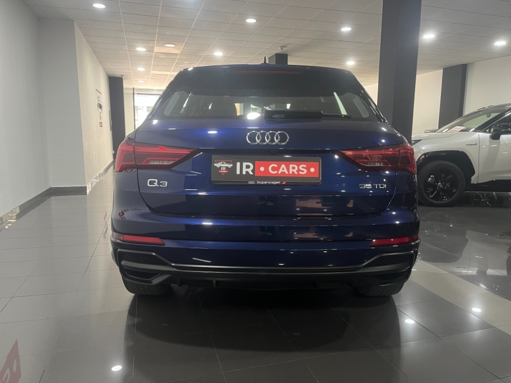 Audi Q3 35 TDI S line foto 20