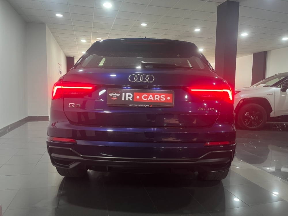 Audi Q3 35 TDI S line foto 28