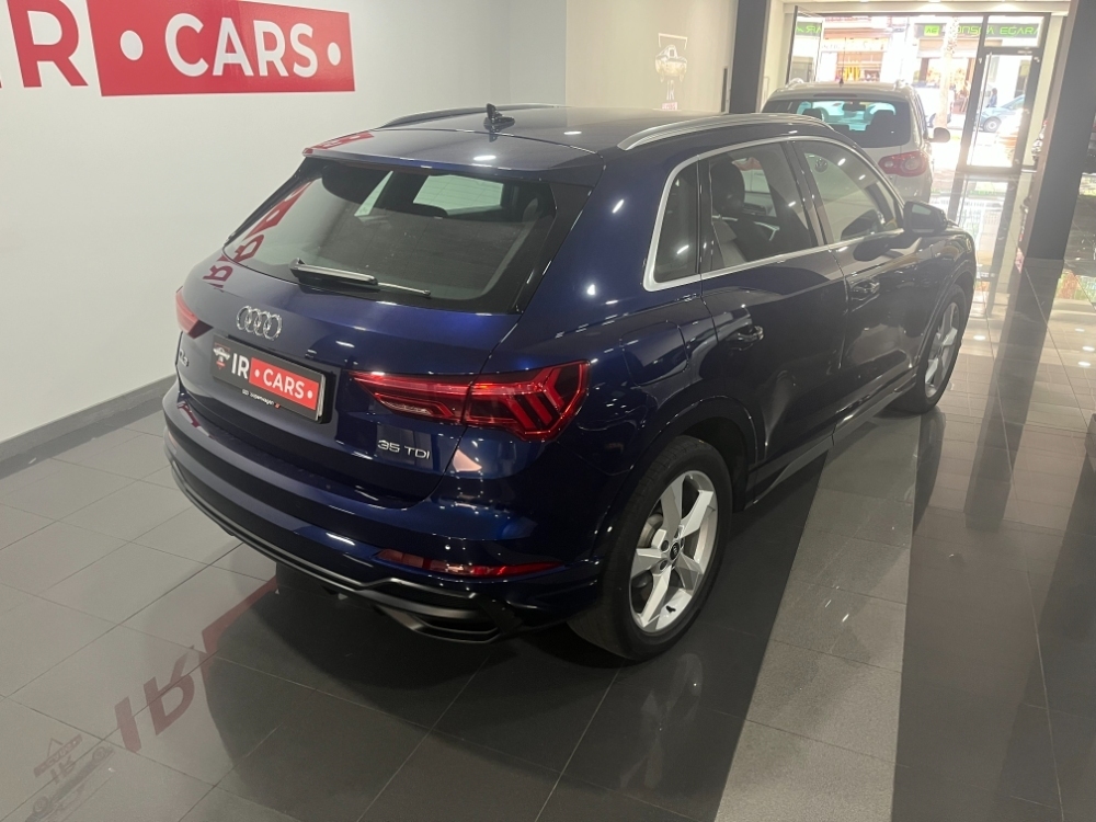 Audi Q3 35 TDI S line foto 10