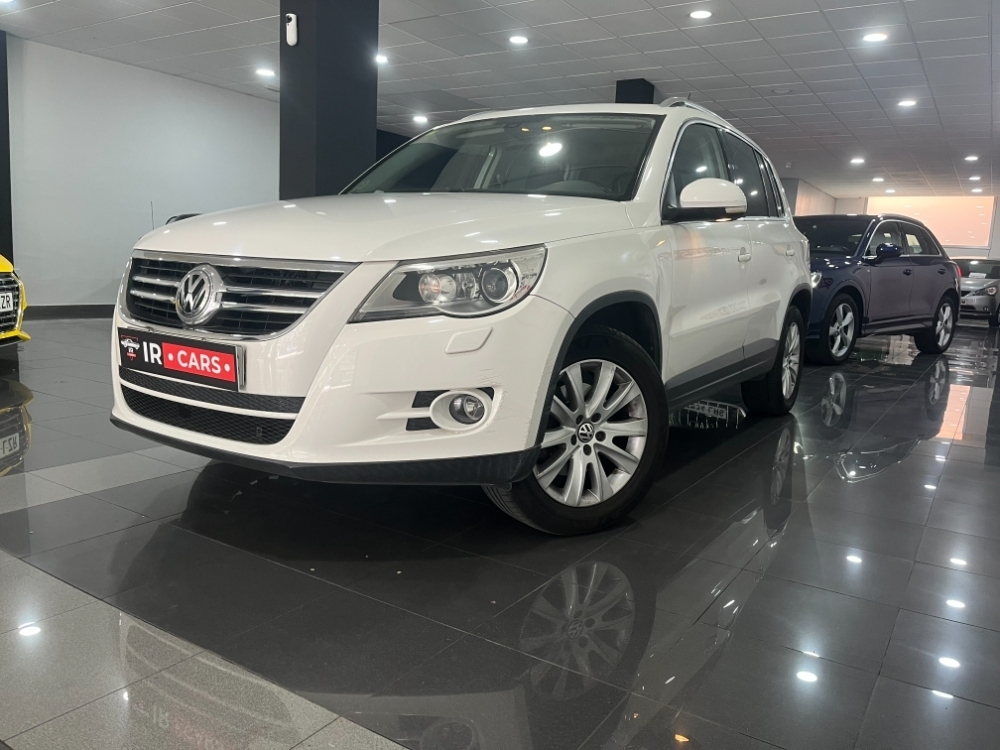 Volkswagen Tiguan Sport 4Motion foto 2