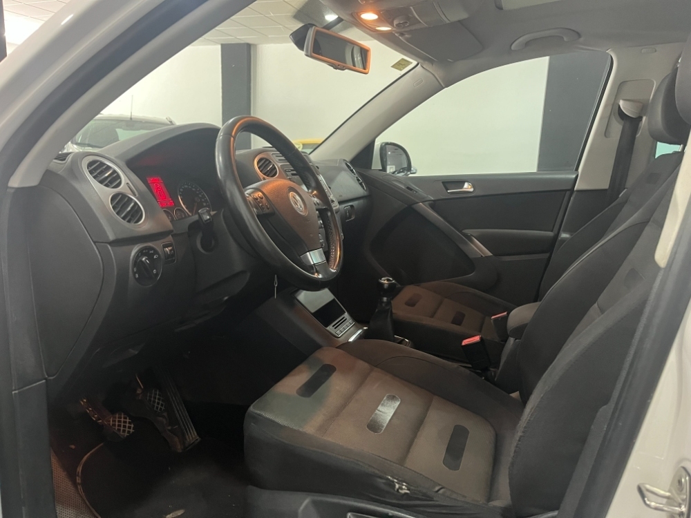 Volkswagen Tiguan Sport 4Motion foto 3