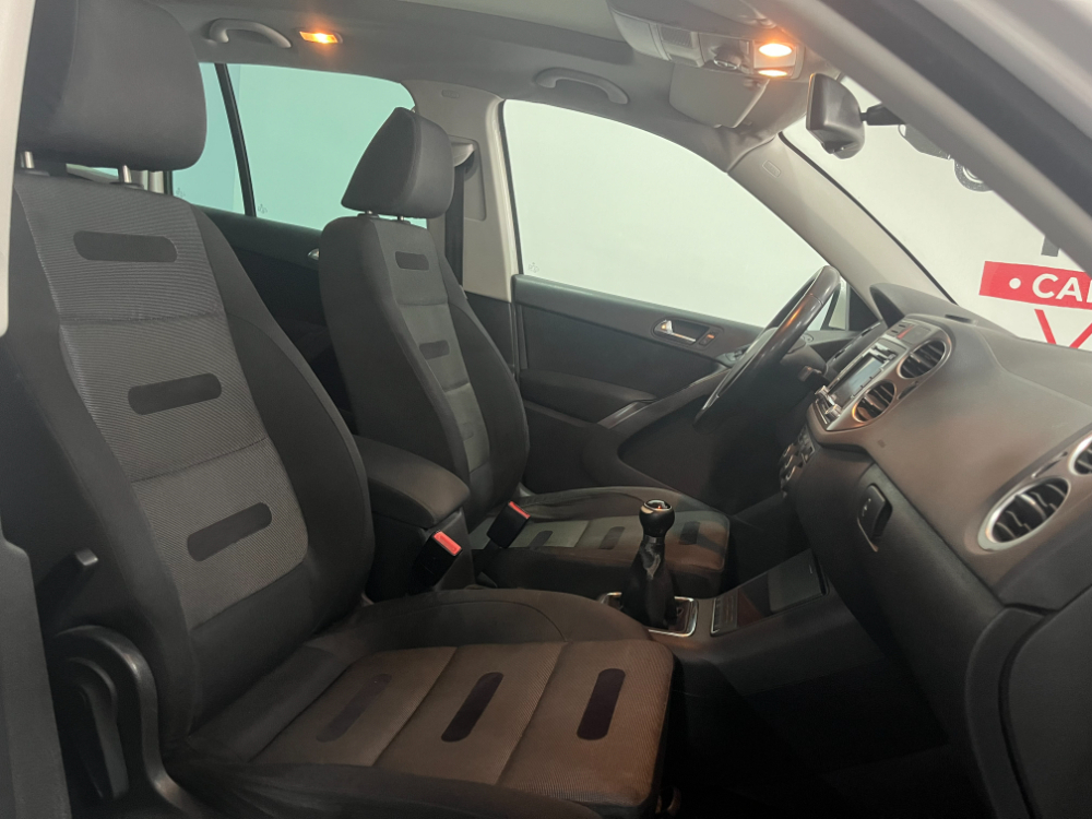 Volkswagen Tiguan Sport 4Motion foto 7