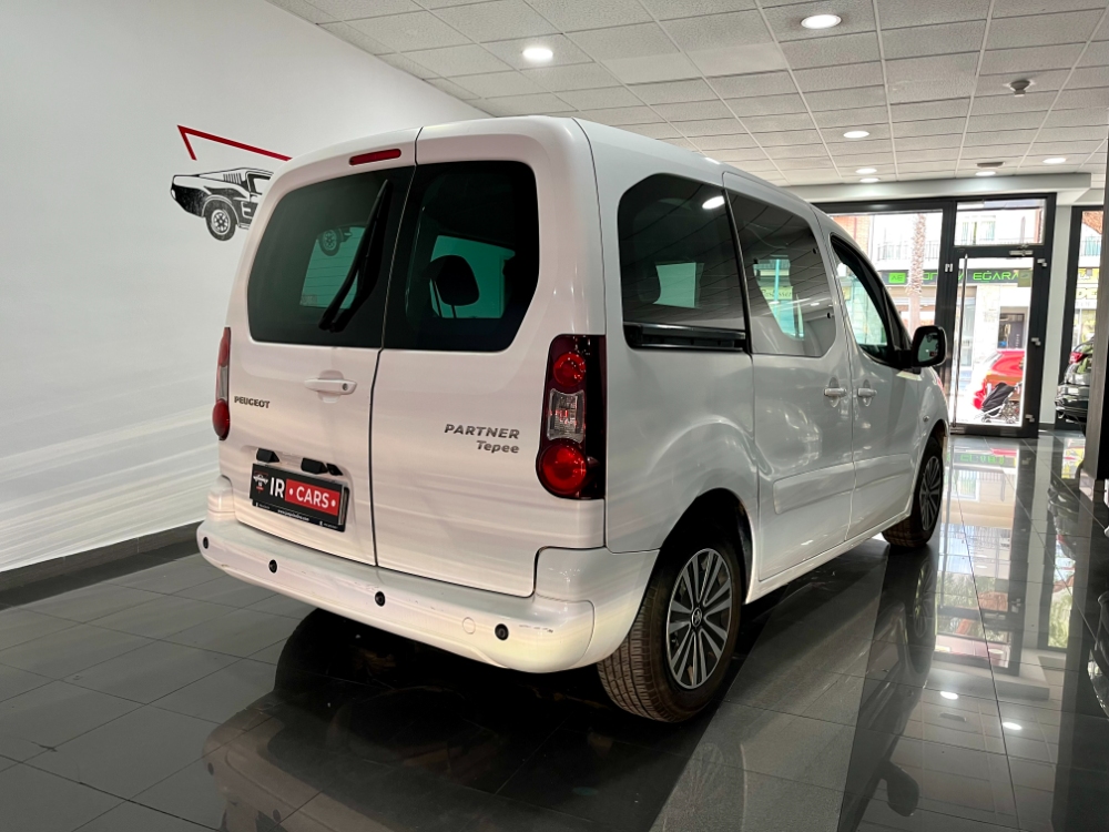 Peugeot Partner Style foto 12