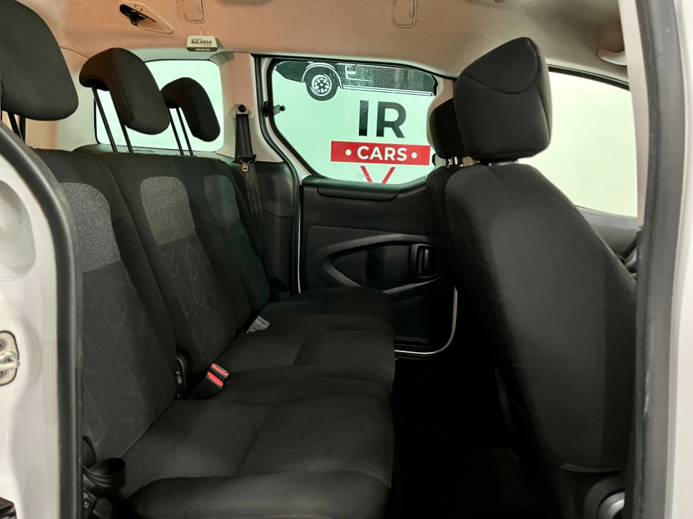 Peugeot Partner Style foto 13