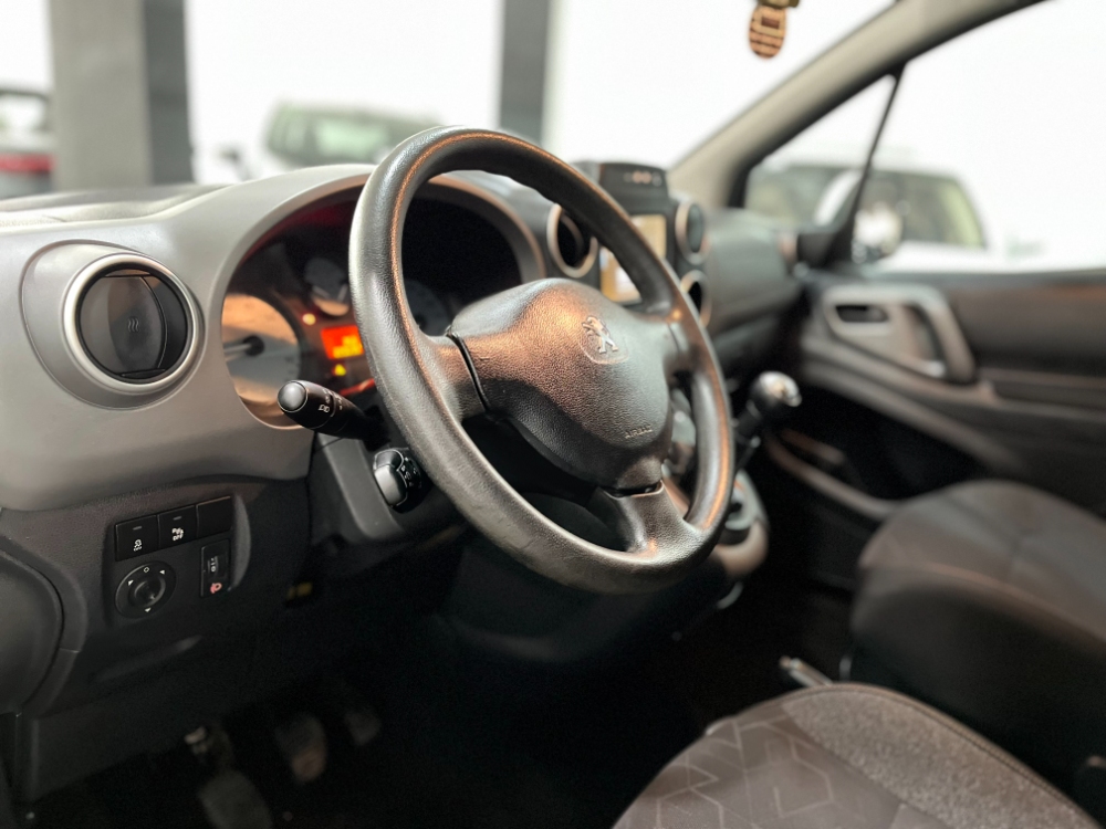 Peugeot Partner Style foto 17