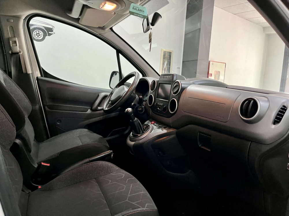 Peugeot Partner Style foto 11