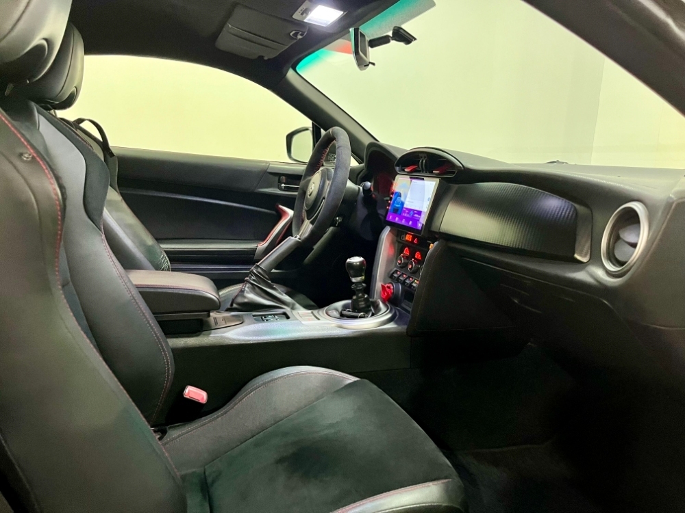 Toyota GT 86 Basis foto 11