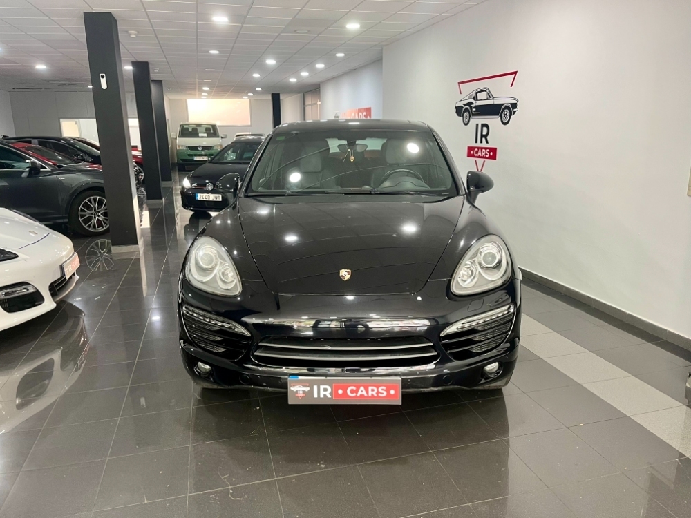 Porsche Cayenne Basis foto 18