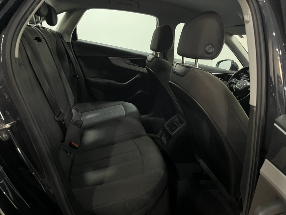 Audi A4 advanced edition foto 13